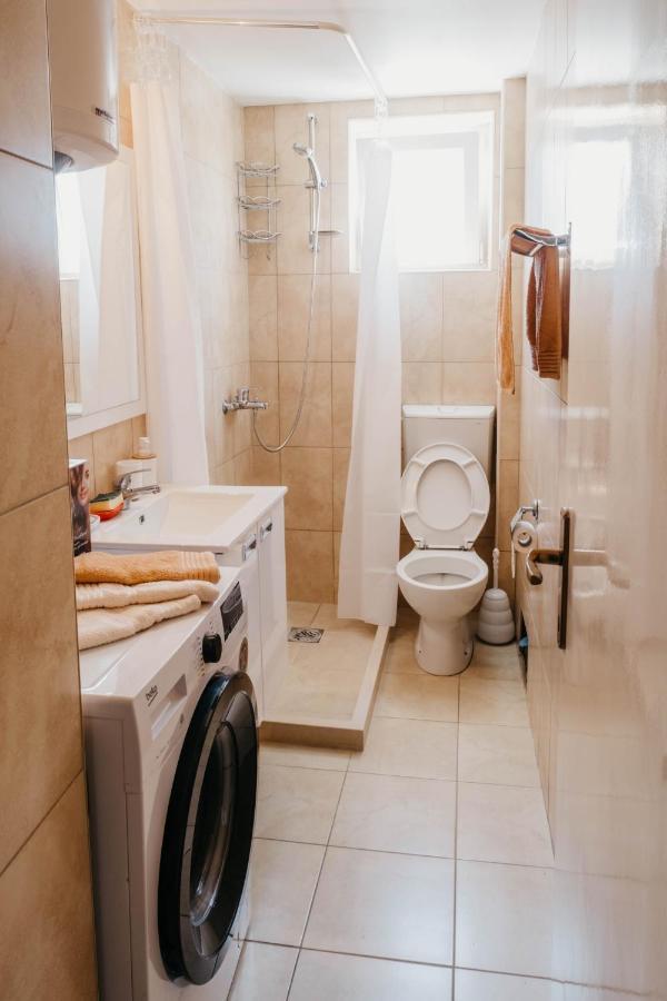 Apartment Bracovic - City Center Bar Extérieur photo