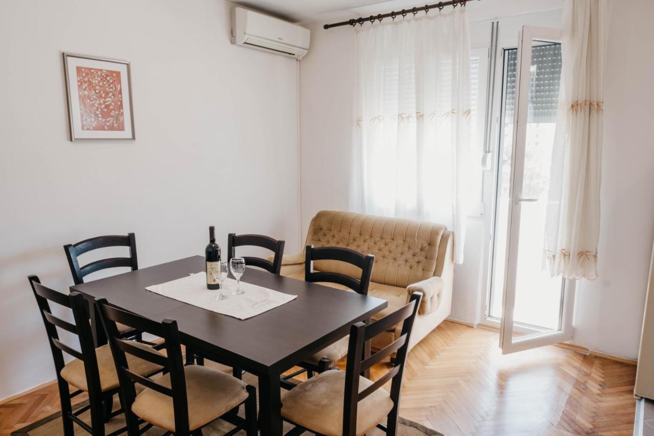 Apartment Bracovic - City Center Bar Extérieur photo