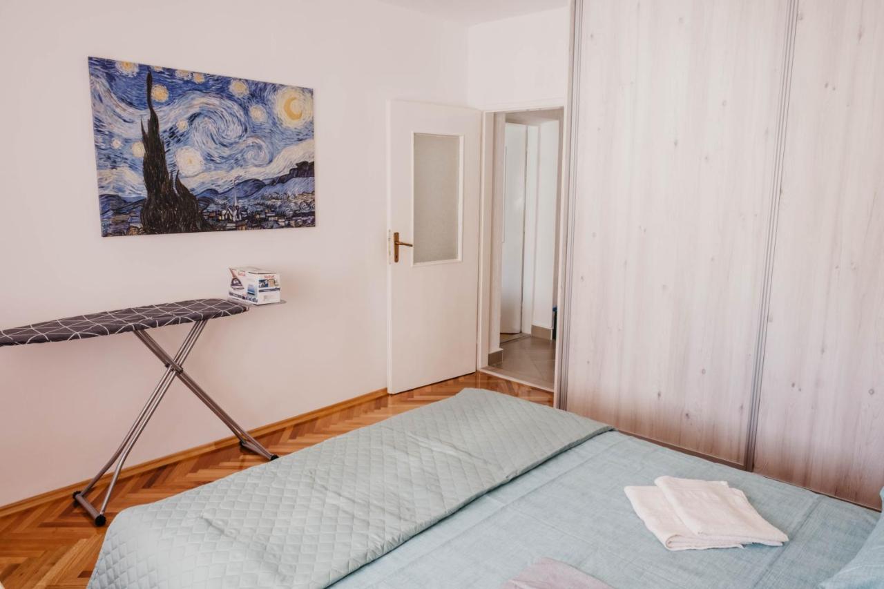 Apartment Bracovic - City Center Bar Extérieur photo